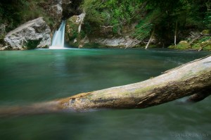 L'Aniene forma un piccolo lago a Subiaco