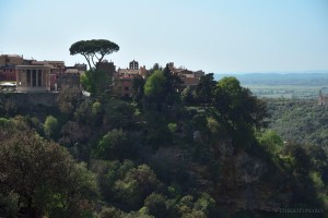 Tivoli vista dalla cima della Grande Cascata dell'Aniene