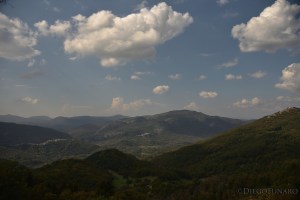 Tutto intorno a Collalto Sabino si vedono i monti